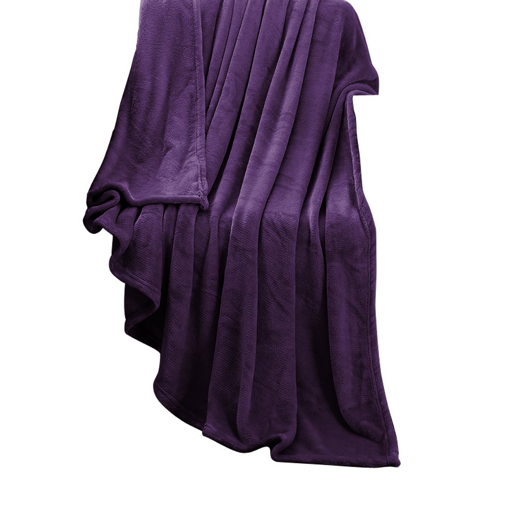 DreamZ 320GSM Ultra Soft Mink Blanket in aubergine color, showcasing its plush texture and generous size of 220x240cm.